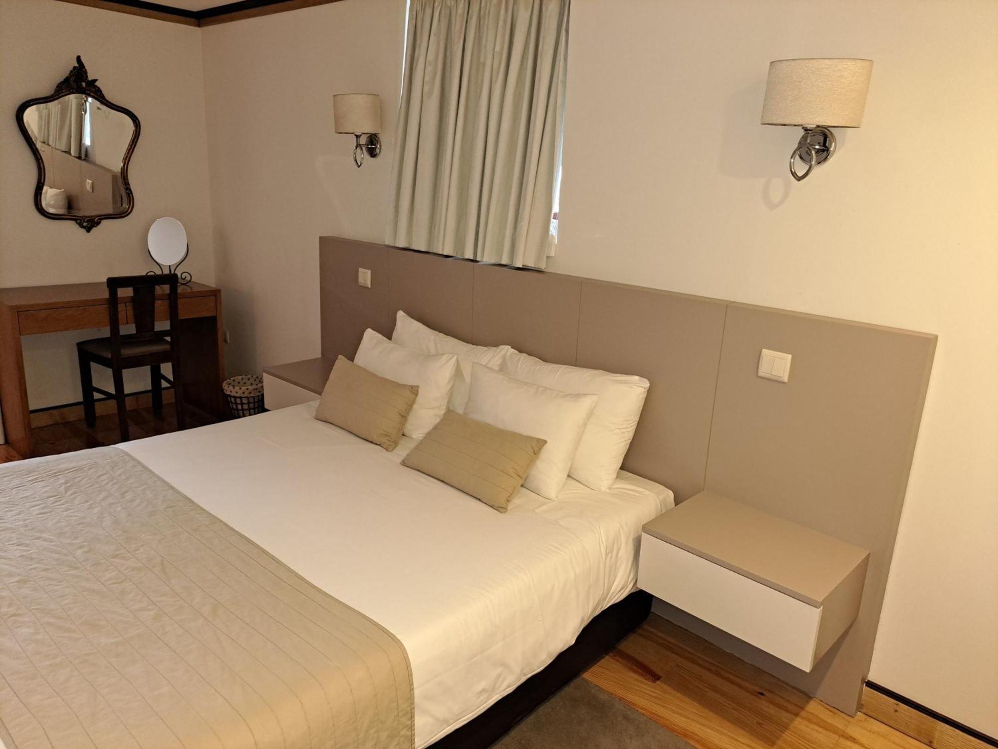 Casa Cachada Guest House Braga Bagian luar foto