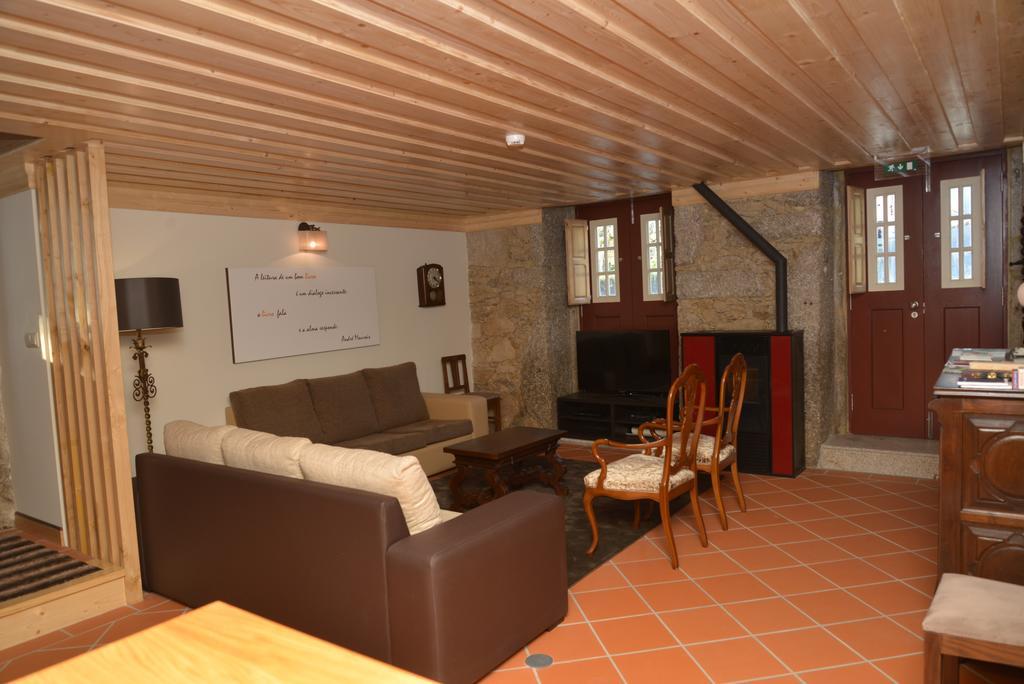 Casa Cachada Guest House Braga Ruang foto