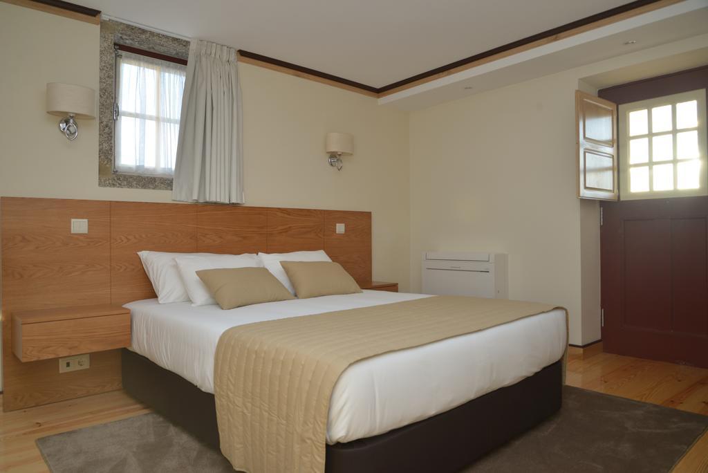 Casa Cachada Guest House Braga Ruang foto