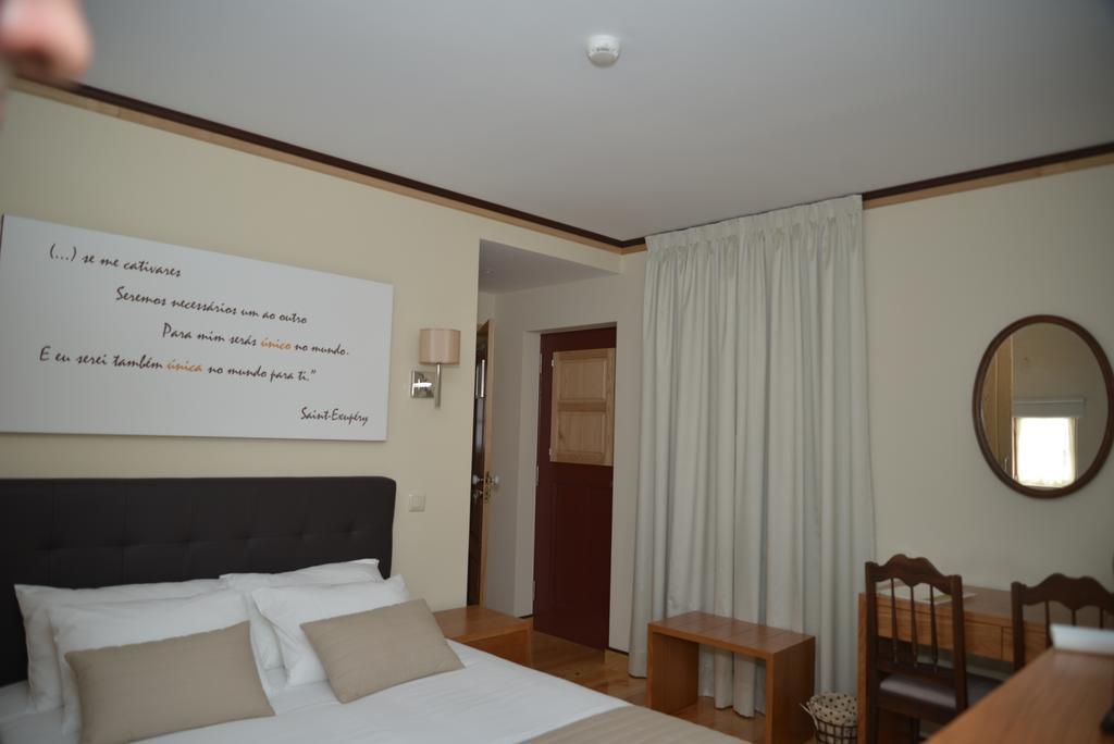 Casa Cachada Guest House Braga Ruang foto