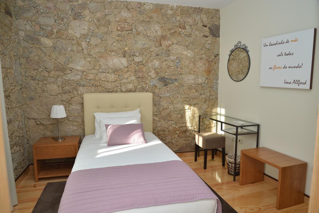 Casa Cachada Guest House Braga Ruang foto